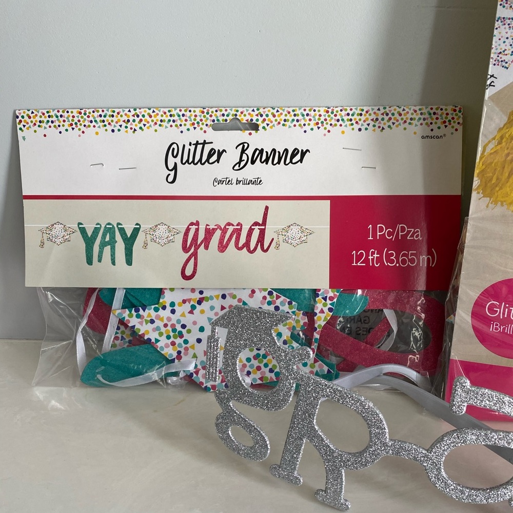 Graduation Decor - Picture 2 of 4